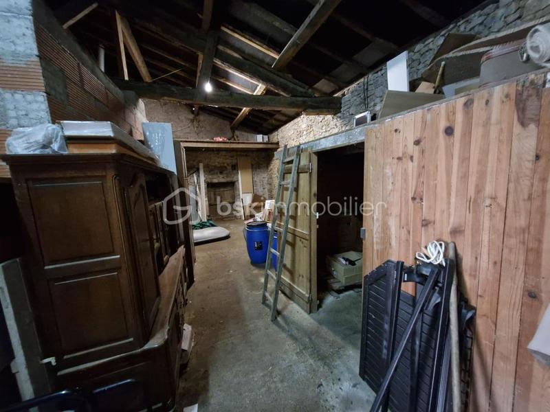 Longère - 337 m² - 10 pièces