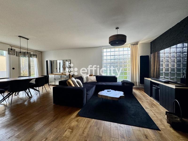 Maison - 160 m² - 6 pièces