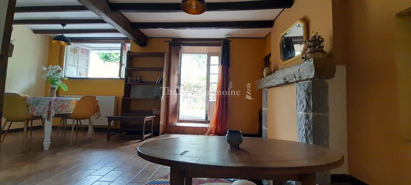Maison de village - 215 m² - 9 pièces
