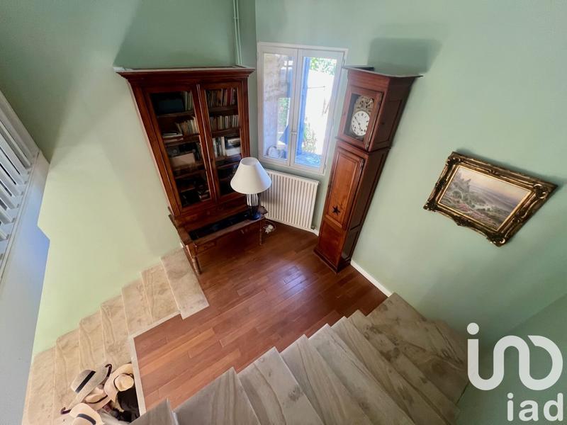 Maison - 203 m² - 8 pièces