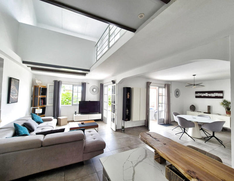 Villa - 154 m² - 4 pièces