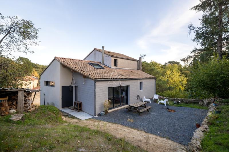 Maison - 139 m² - 6 pièces
