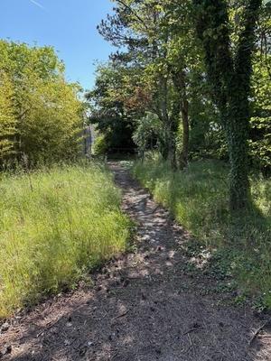 Terrain constructible - 650 m²