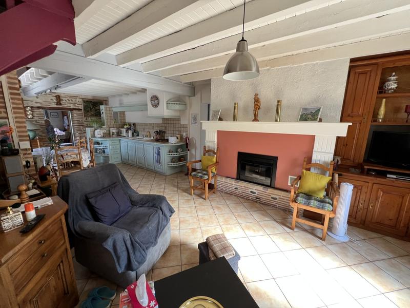 Maison - 99 m² - 3 pièces