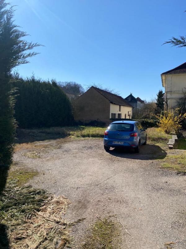 Immeuble - 273 m² - 17 pièces