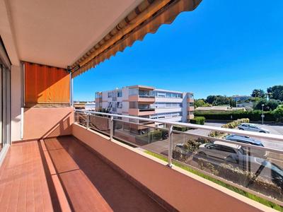 Appartement - 86 m² - 4 pièces