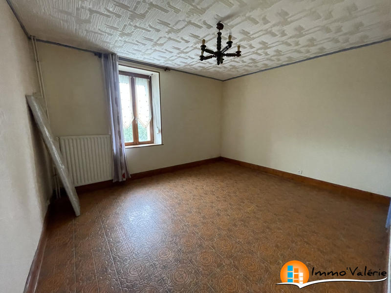 Maison - 77 m² - 4 pièces