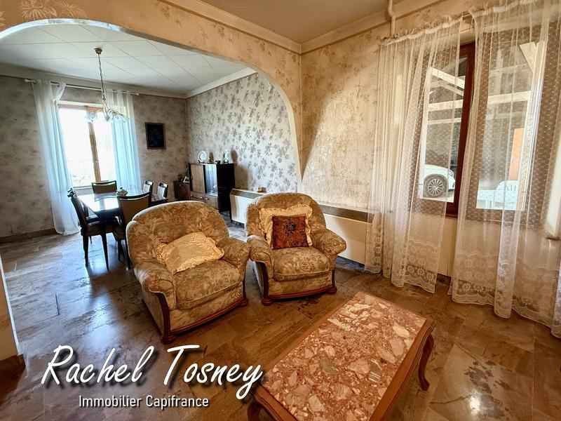 Maison - 125 m² - 7 pièces