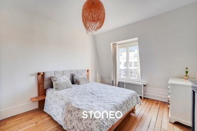 Appartement ancien - 76 m² - 3 pièces