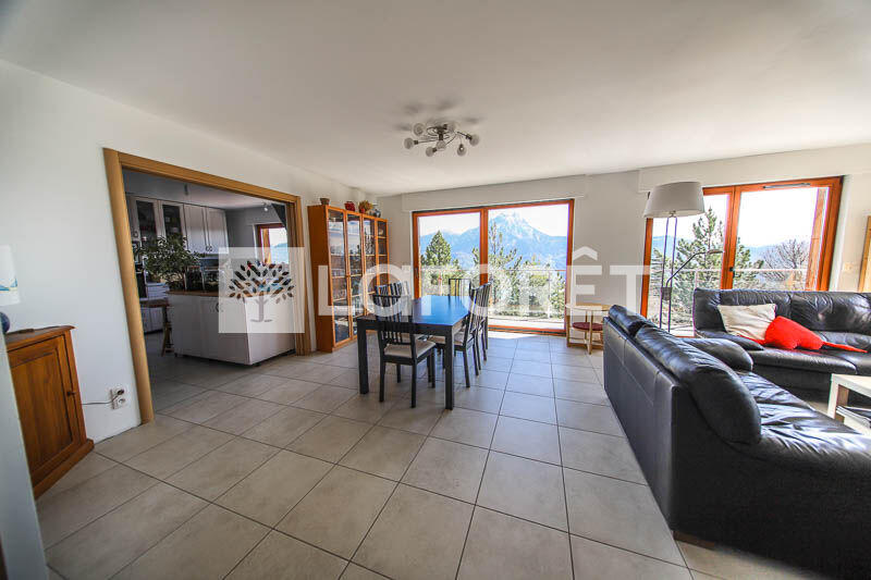 Maison - 157 m² - 5 pièces