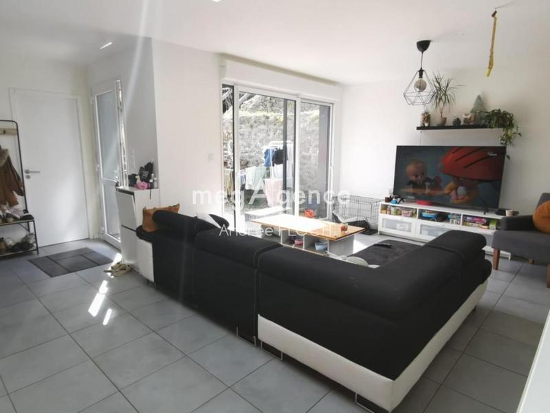 Maison - 94 m² - 4 pièces