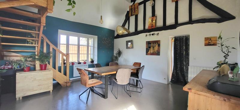 Maison - 138 m² - 5 pièces