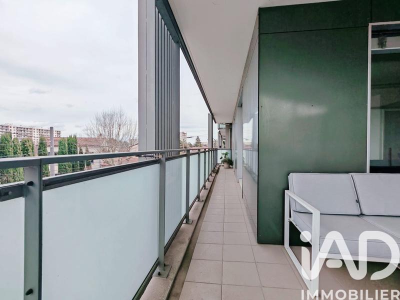 Appartement - 61 m² - 3 pièces