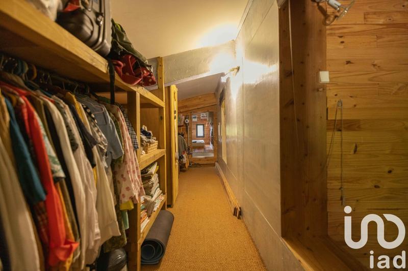 Maison - 200 m² - 6 pièces