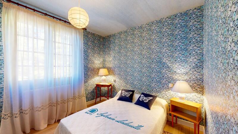 Maison - 138 m² - 7 pièces