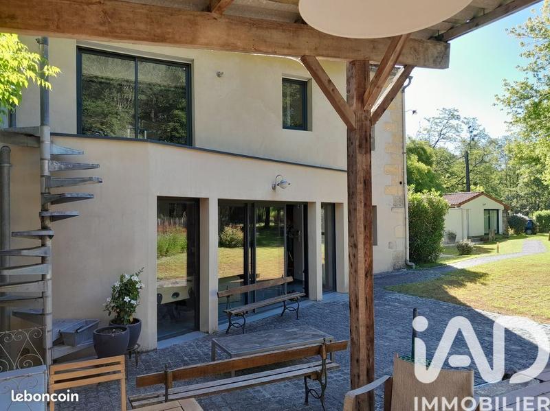 Maison de campagne - 281 m² - 12 pièces