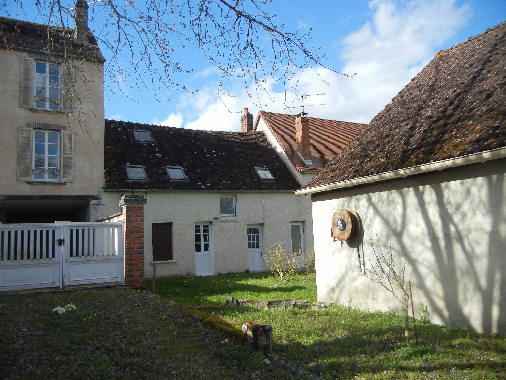 Maison - 290 m² - 9 pièces