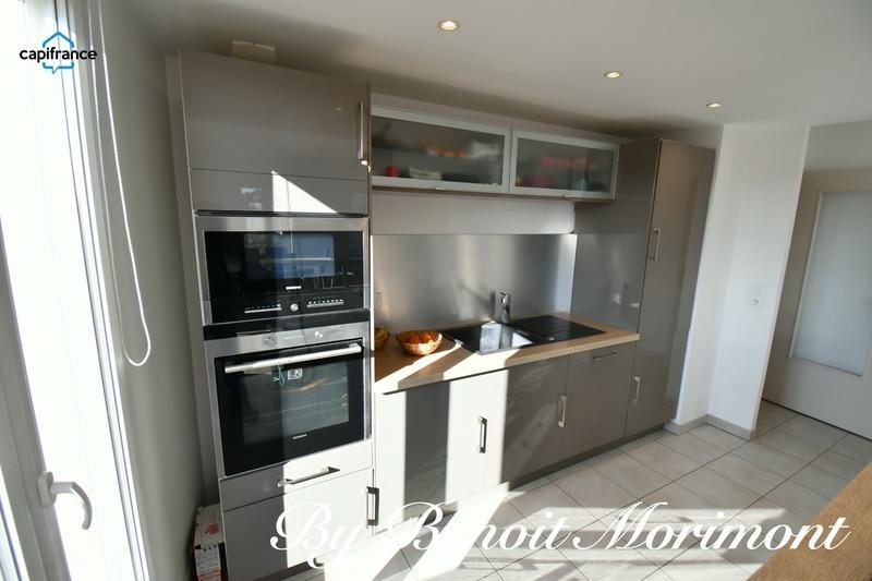 Appartement - 94 m² - 4 pièces