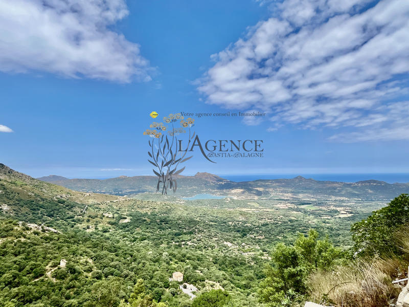 Maison - 100 m² - 8 pièces