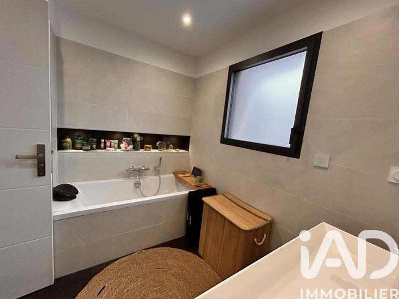 Maison - 149 m² - 7 pièces