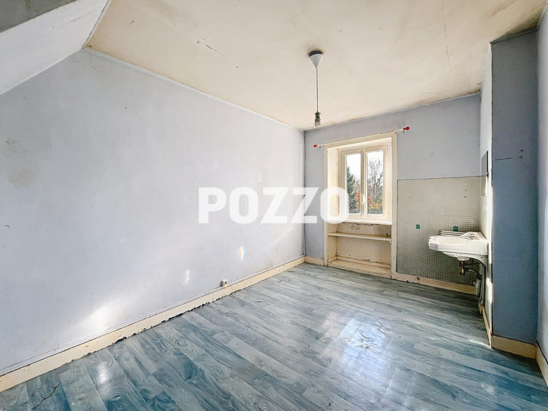 Maison - 90 m² - 6 pièces