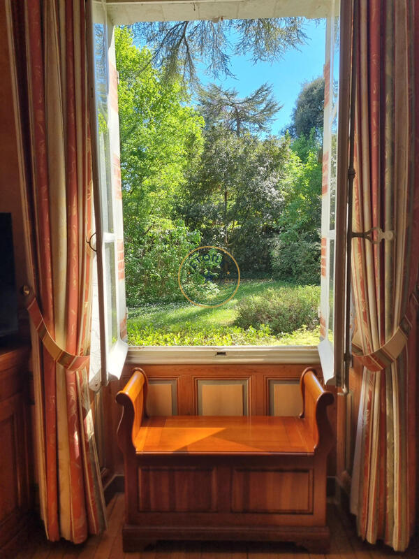 Maison - 192 m² - 6 pièces