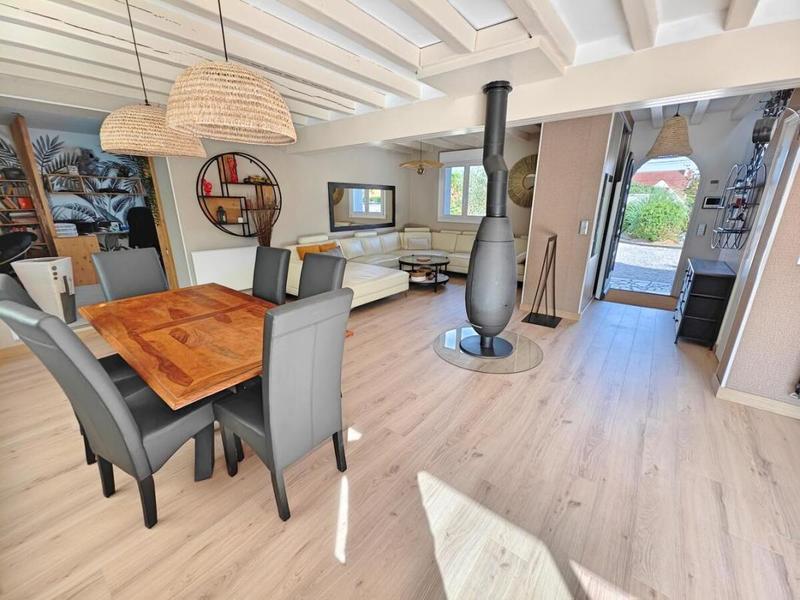 Maison - 265 m² - 12 pièces