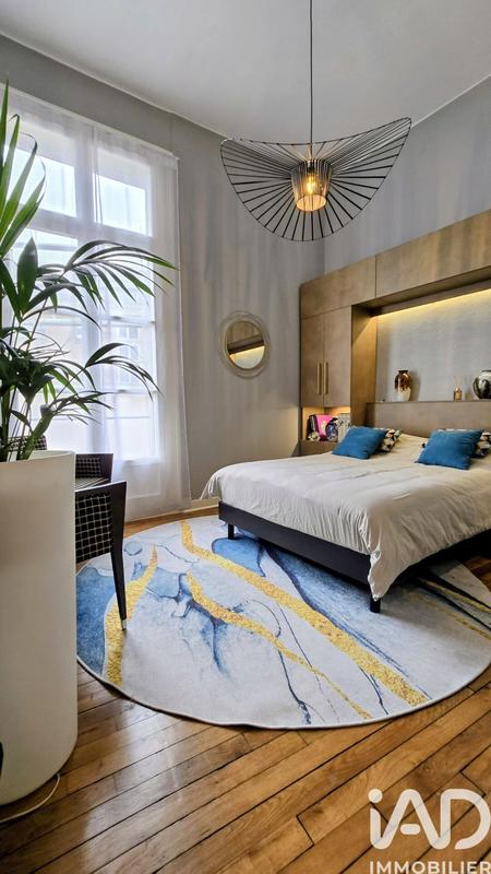 Appartement - 122 m² - 5 pièces