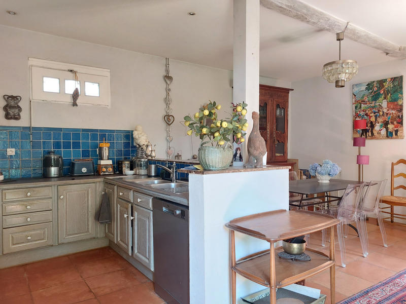 Maison - 198 m² - 6 pièces