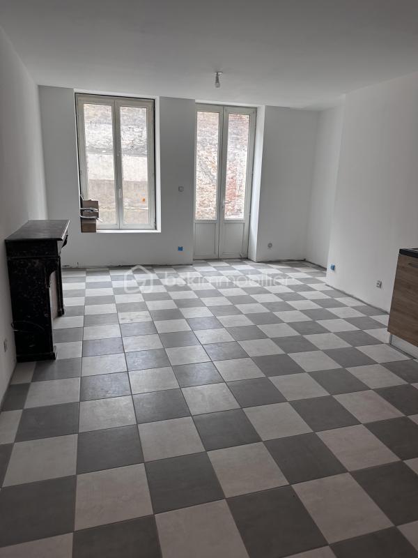 Bureau - 60 m² - 2 pièces