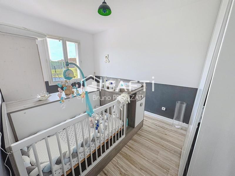 Maison - 90 m² - 4 pièces