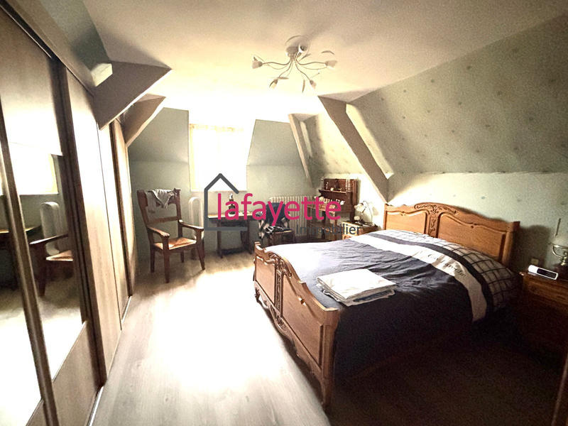 Maison - 153 m² - 5 pièces