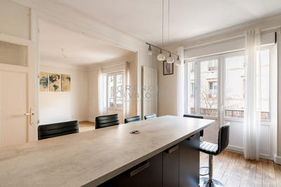 Appartement - 72 m² - 4 pièces