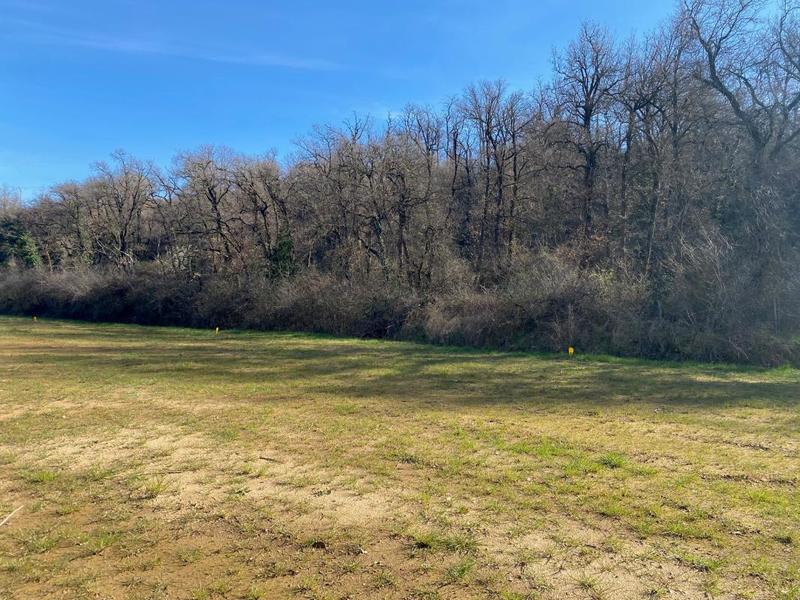 Terrain constructible - 235 m²