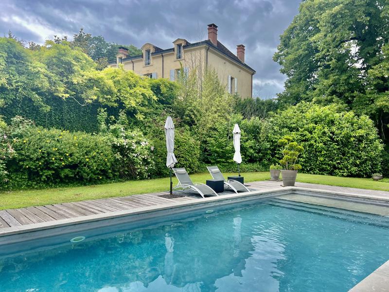 Manoir - 340 m² - 10 pièces