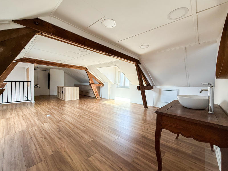 Maison - 166 m² - 6 pièces