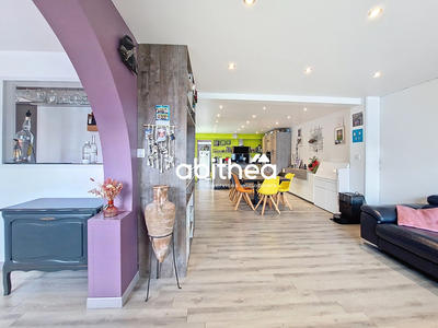 Maison - 162 m² - 6 pièces