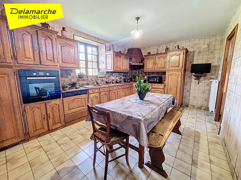 Maison - 163 m² - 7 pièces