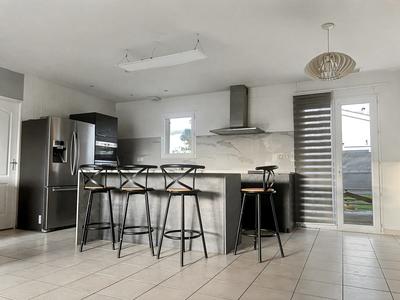 Maison - 118 m² - 5 pièces