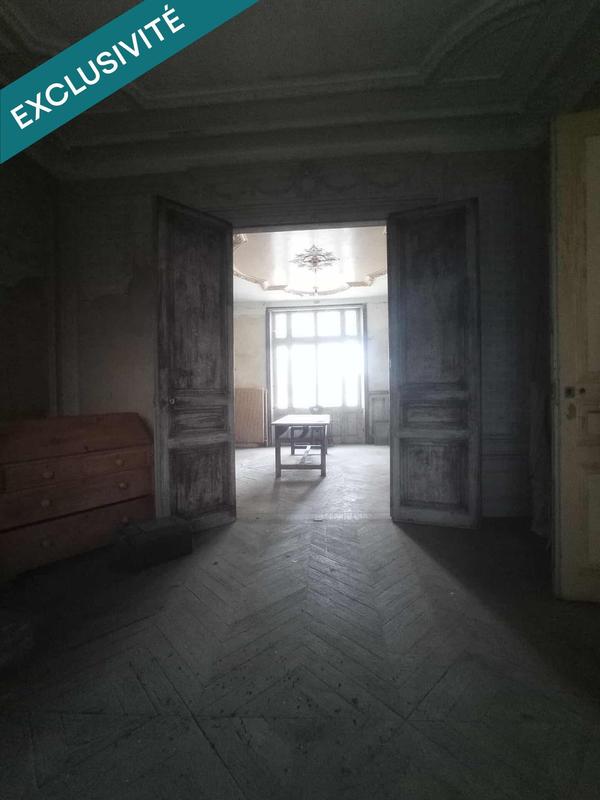 Maison - 291 m² - 10 pièces