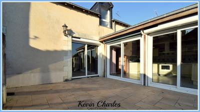 Maison - 167 m² - 7 pièces