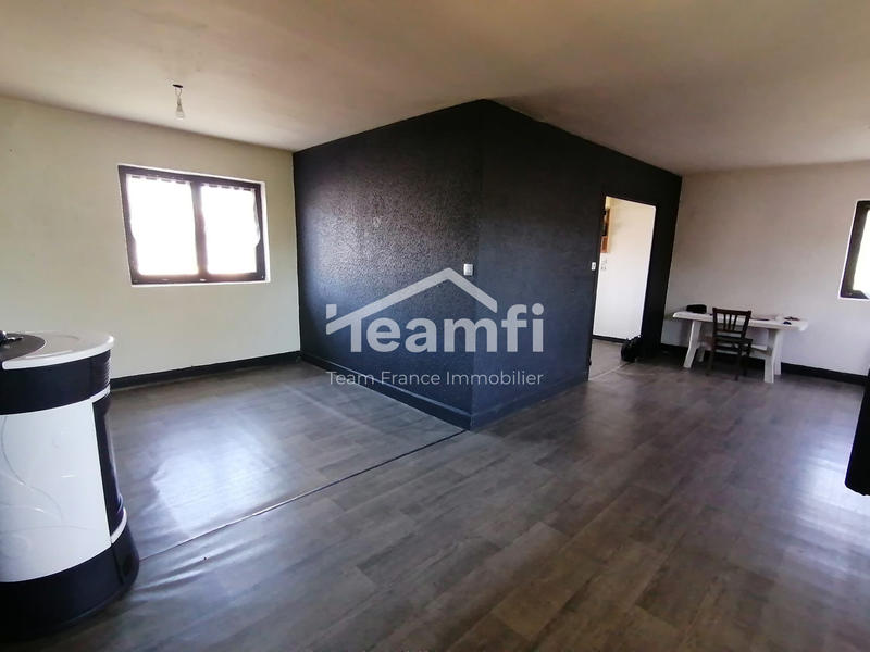 Maison - 210 m² - 5 pièces