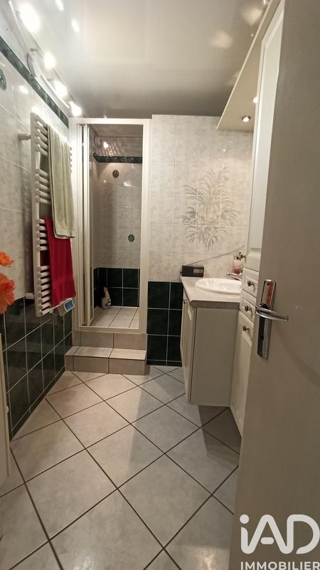 Appartement - 85 m² - 3 pièces