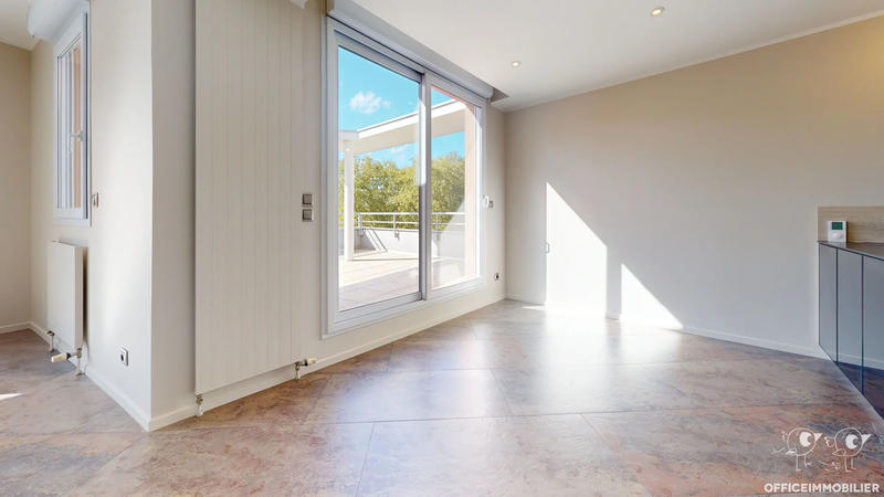 Appartement - 124 m² - 4 pièces