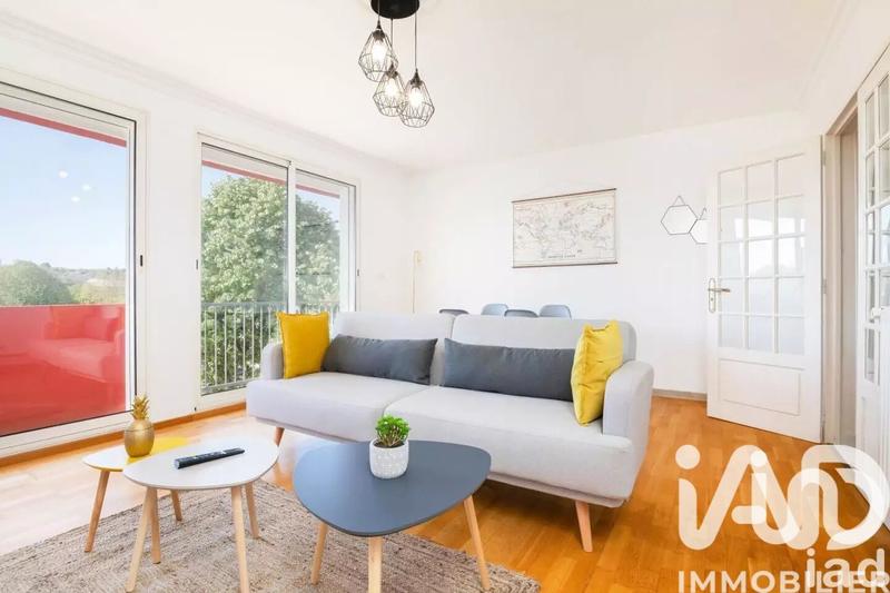 Appartement - 98 m² - 5 pièces