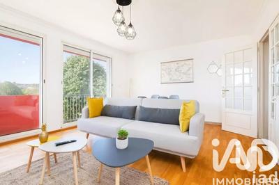 Appartement - 98 m² - 5 pièces