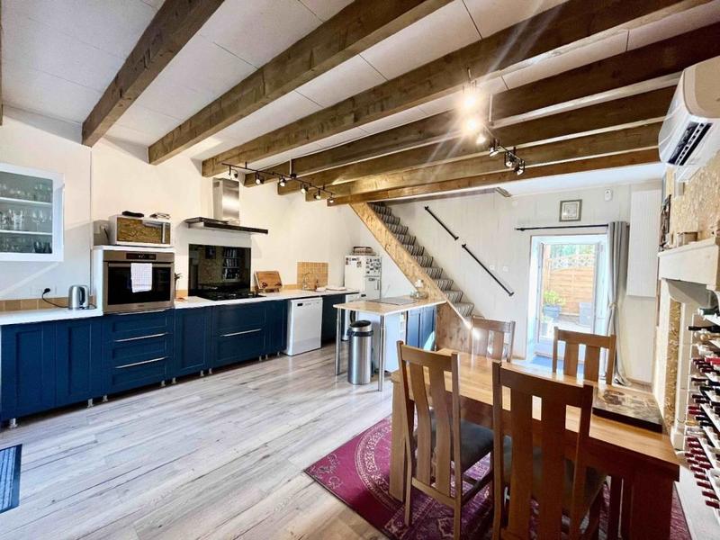 Maison en pierre - 100 m² - 4 pièces