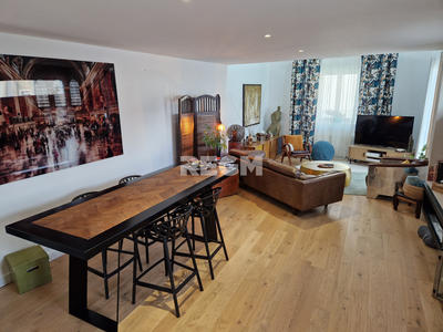 Maison - 132 m² - 8 pièces