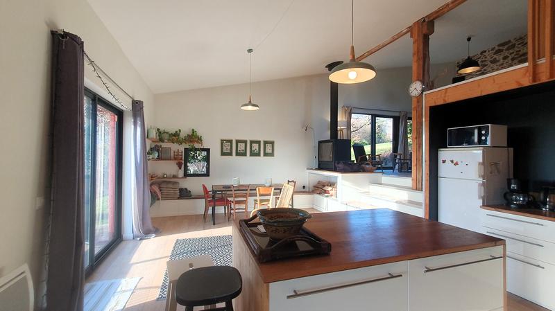 Corps de ferme - 189 m² - 9 pièces