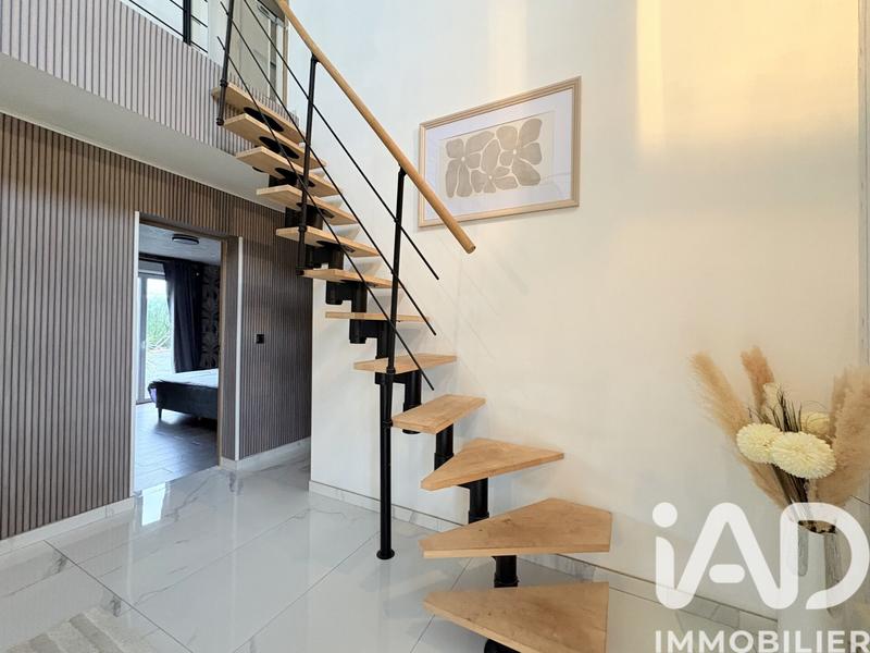 Maison - 147 m² - 6 pièces